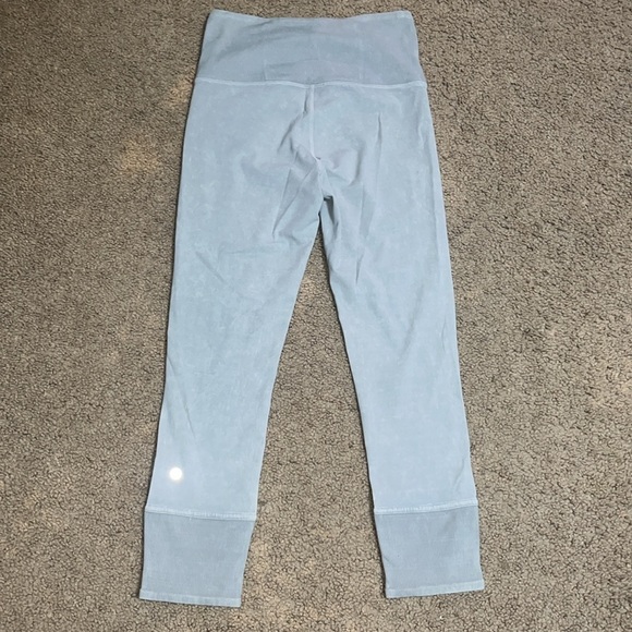 Lululemon Wunder Under Crop 23" Ribbed Washed French Clay Gray 4 - Picture 4 of 6